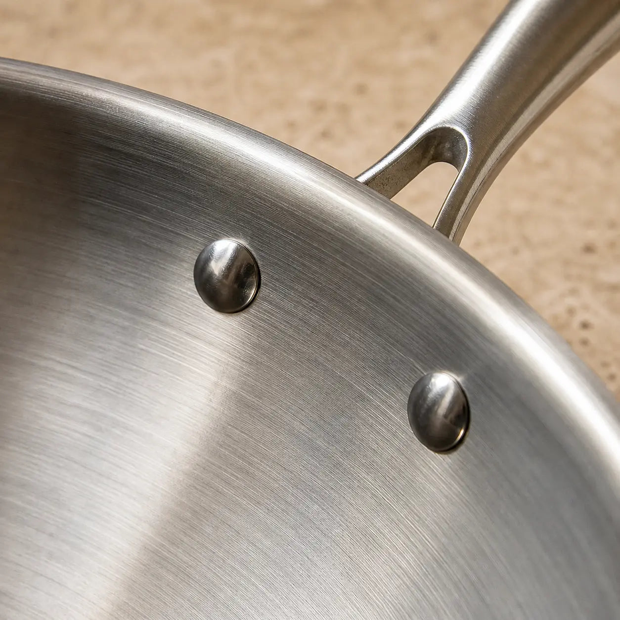 Wok en inox Maison Beauclair 30 32 34 cm garantie 10 ans